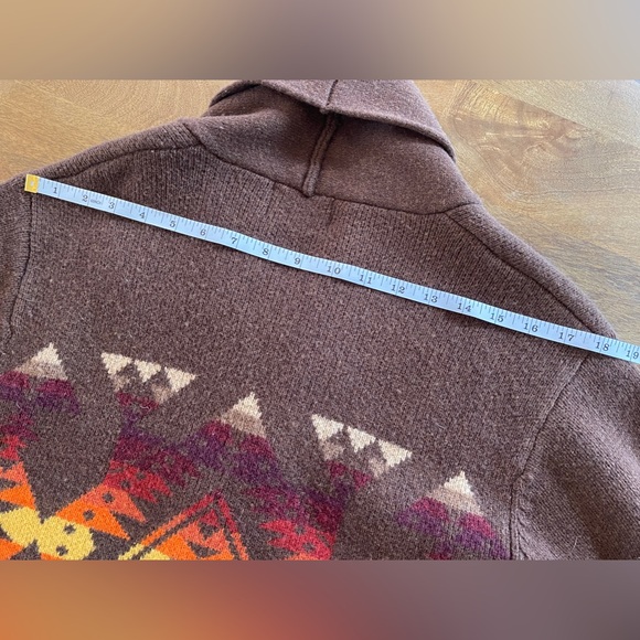 Pendleton Wool Board Shirt Brown Plaid Loop Collar Flap Pockets Men's Small - Picture 6 of 7